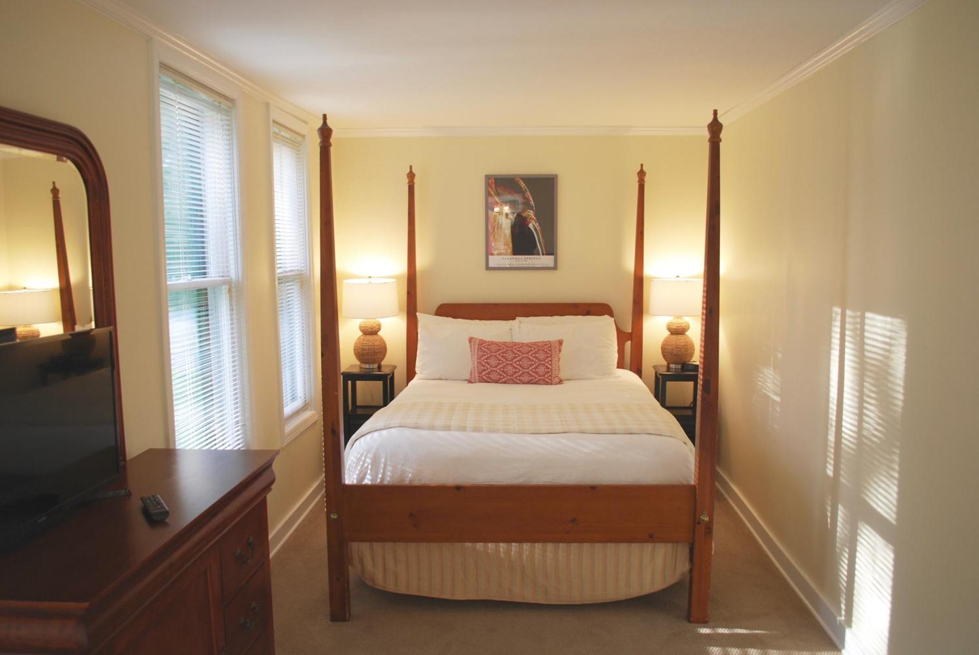 Anne'S Washington Inn (Adults Only) Saratoga Springs Rom bilde