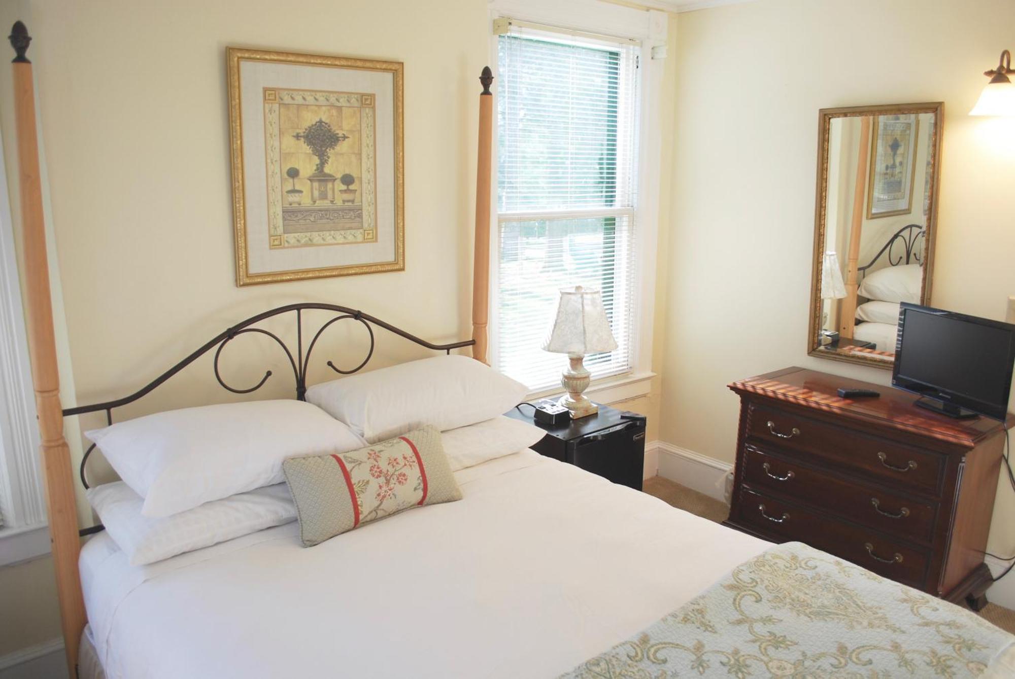 Anne'S Washington Inn (Adults Only) Saratoga Springs Rom bilde