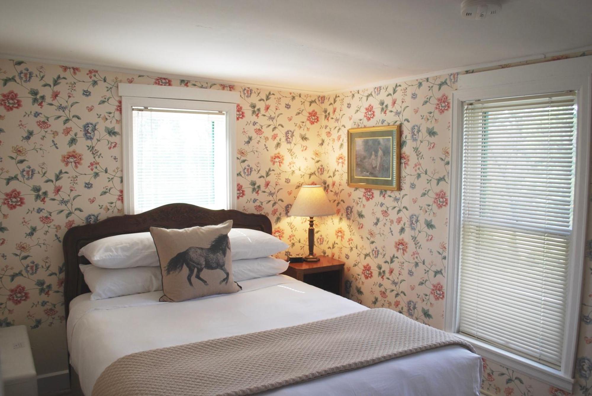 Anne'S Washington Inn (Adults Only) Saratoga Springs Rom bilde