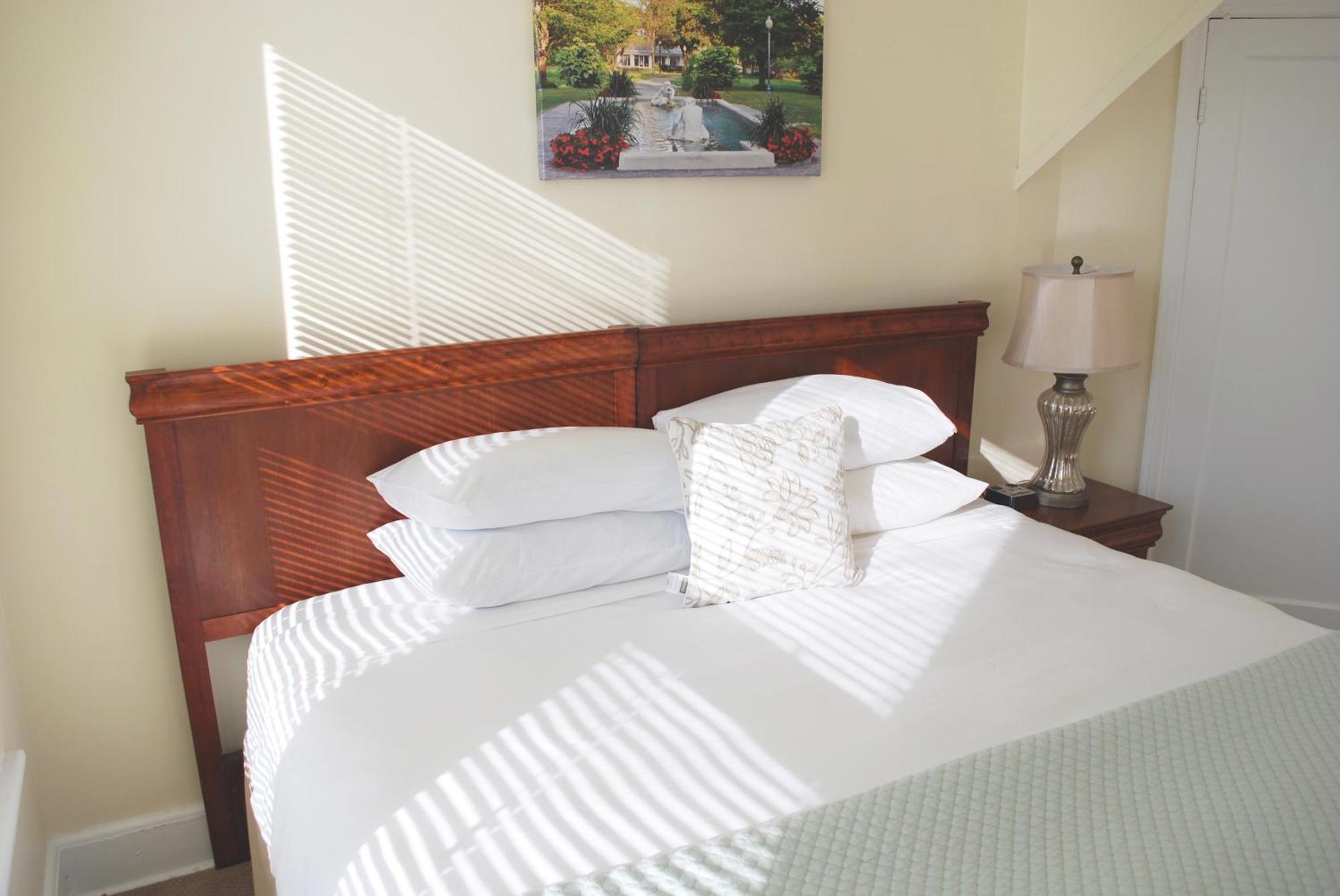 Anne'S Washington Inn (Adults Only) Saratoga Springs Rom bilde
