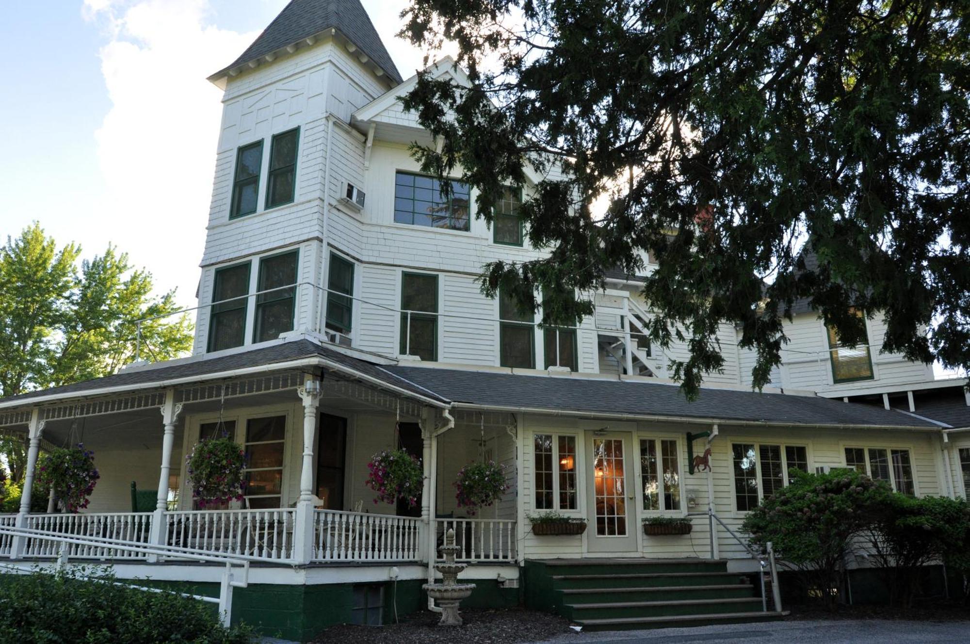 Anne'S Washington Inn (Adults Only) Saratoga Springs Rom bilde